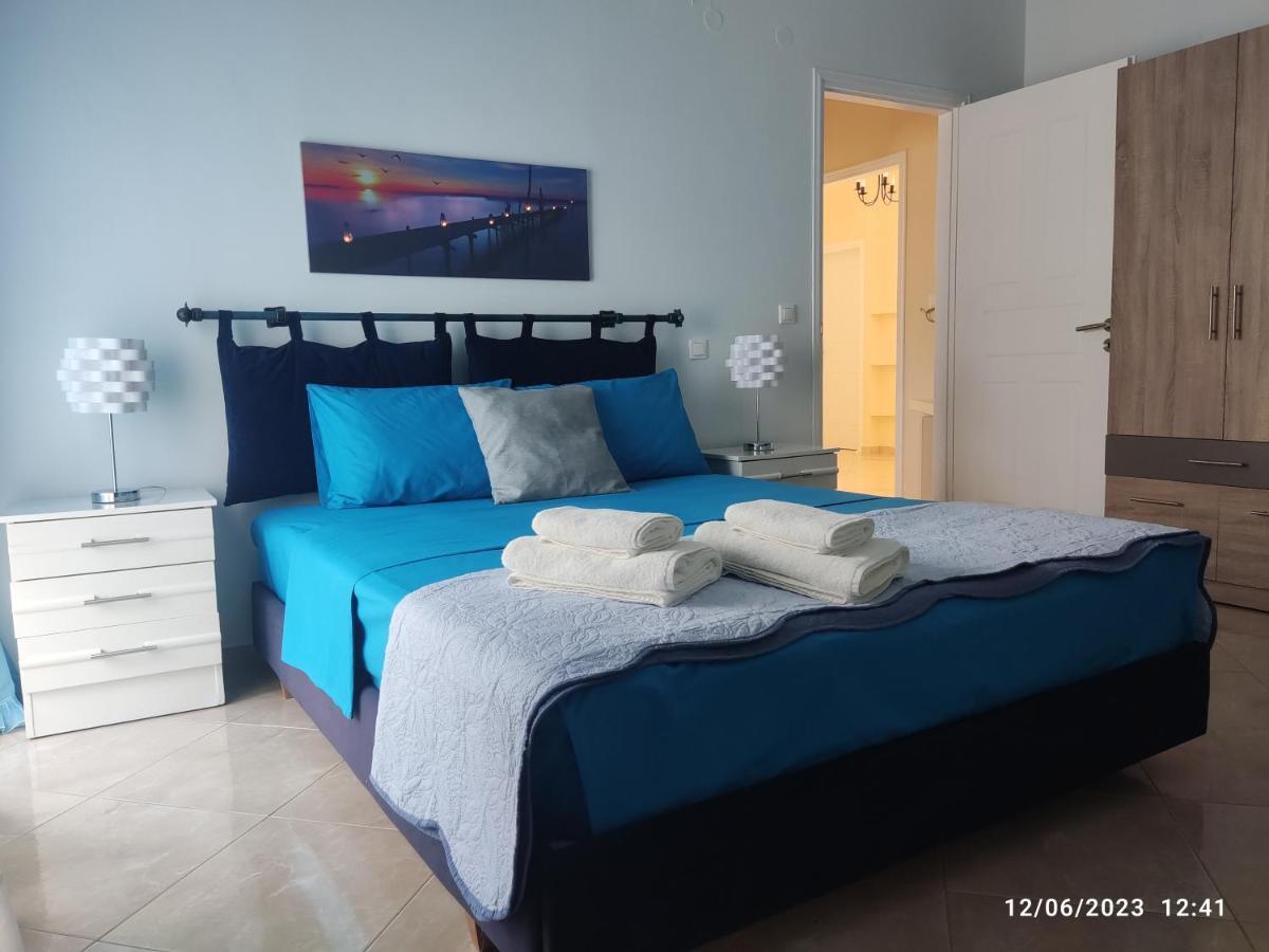 Ferienwohnung Delphitea Philoxenia Exterior foto